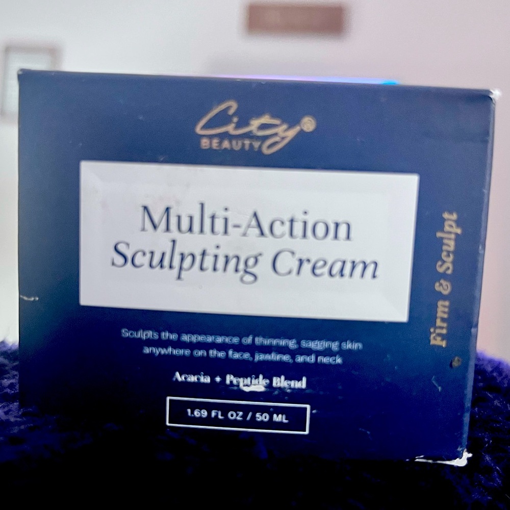 City Beauty Multi-Action sculpting cream.